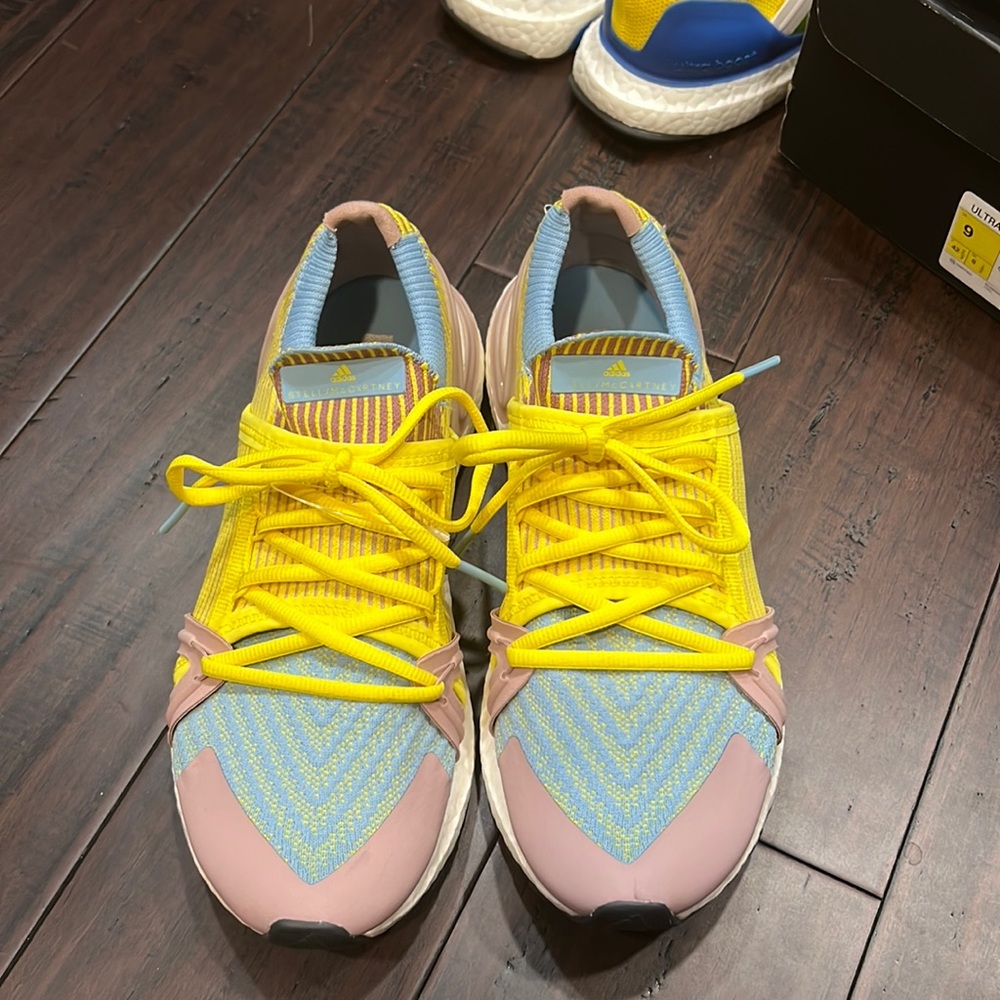Adidas Stella McCartney Tennis shoes 9.  Wide 9 blue, yellow, pink